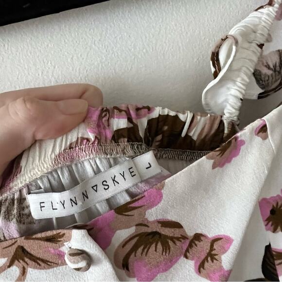 Flynn Skye x Revolve Bardot Maxi Dress in White Rose Floral Print - Picture 6 of 8